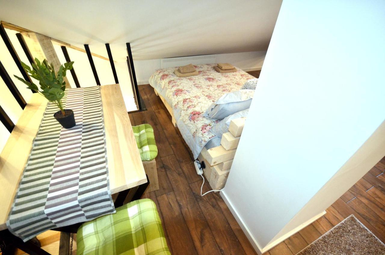 C L E A N&C O Z Y Apartmani Divčibare エクステリア 写真