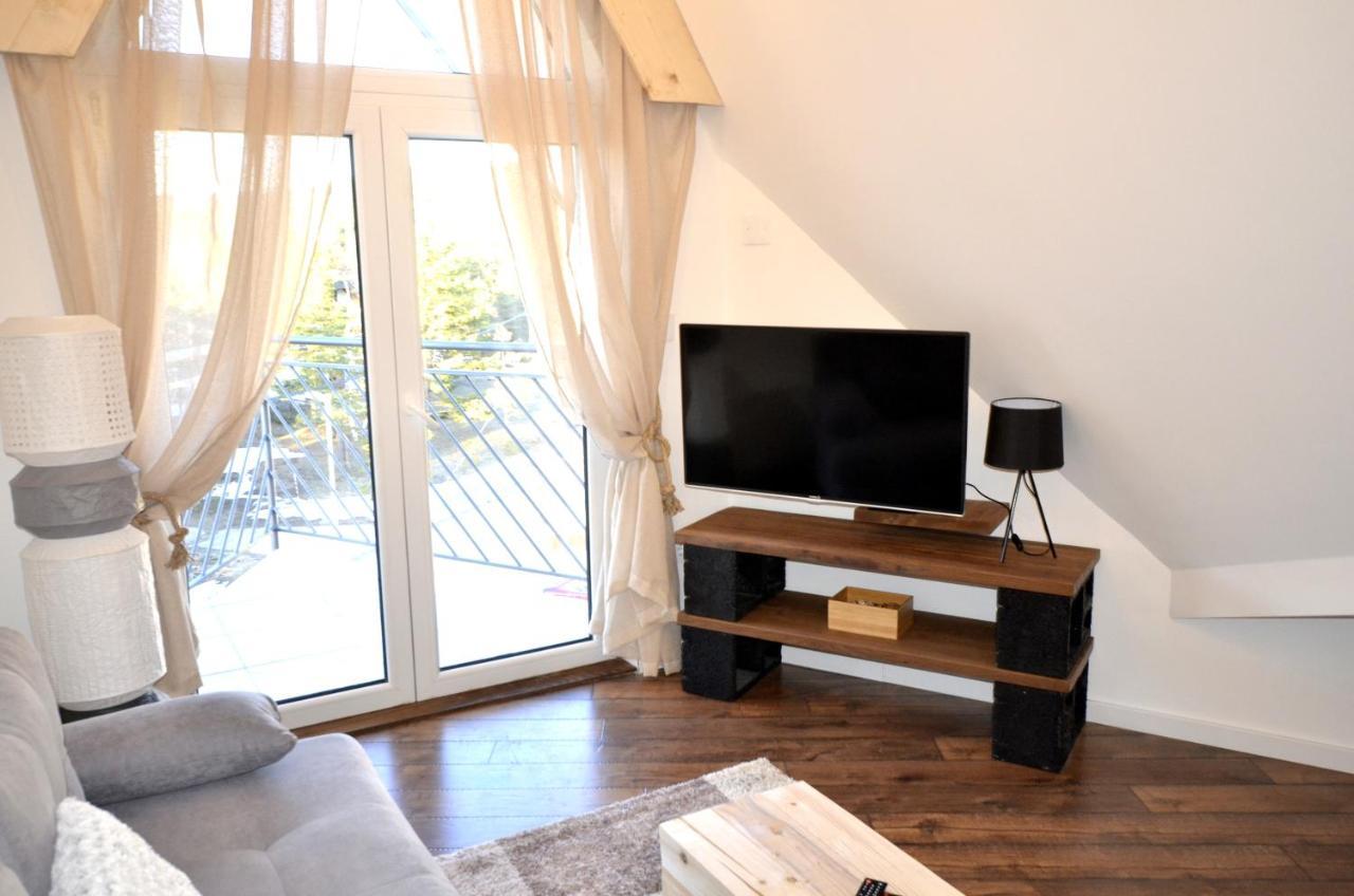 C L E A N&C O Z Y Apartmani Divčibare エクステリア 写真