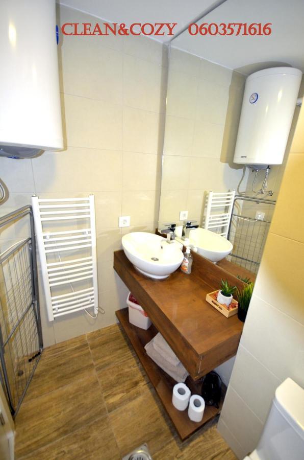 C L E A N&C O Z Y Apartmani Divčibare エクステリア 写真